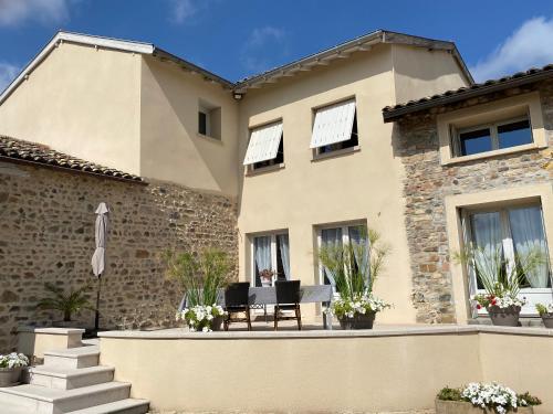 Chambres d'Hôtes L'Escale chambre d'hôte Jullié