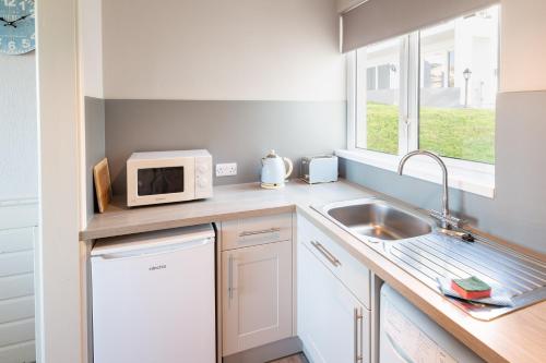 ห้องครัว, Woolacombe Beach Retreat Apartments in วูลาคอมบ์