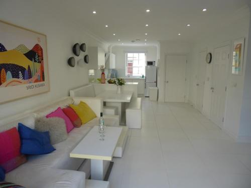 Modern townhouse in Mountwise