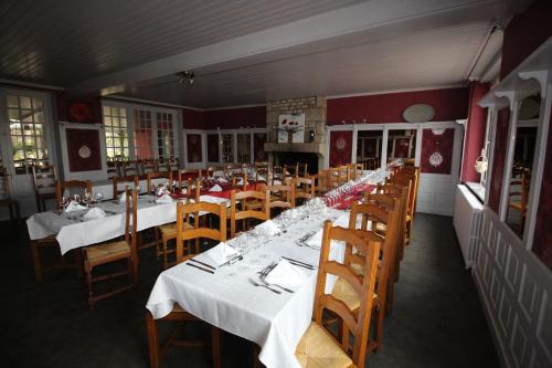 Банкетний зал, Auberge Normande in Вальфрамбер