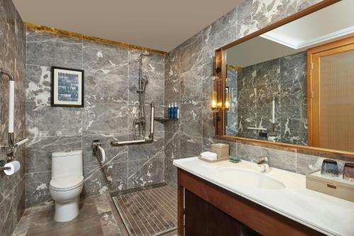 Four Points by Sheraton Anshun, Huangguoshu, Anshun (foto 10)