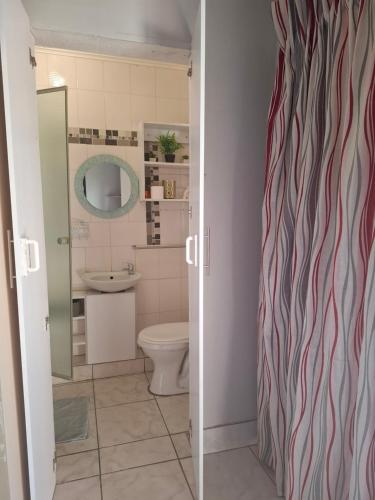 Vicky B Bed and Breakfast Room Type - Double Room
