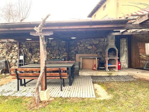 Iekārtas, Nadejda Guest House in Tyzha in Tyzha