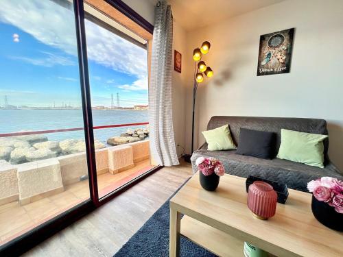 Voile de Mer - 2 Studios Bord de Mer, 2 SDB, CLIM, 5 personnes Voile de Mer - 2 Studios Bord de Mer, 2 SDB, CLIM, 5 personnes