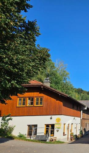 Bio-Schafbauernhof-Kölbel in Grimmenstein, Österreich