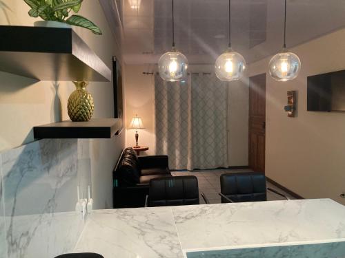 Hospedaje Ana Lu 1 Only 10 minutes from airport in La Mandarina