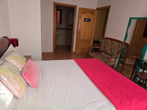 Acogedoras Habitaciónes en Madrid, Madrid (photo 3)