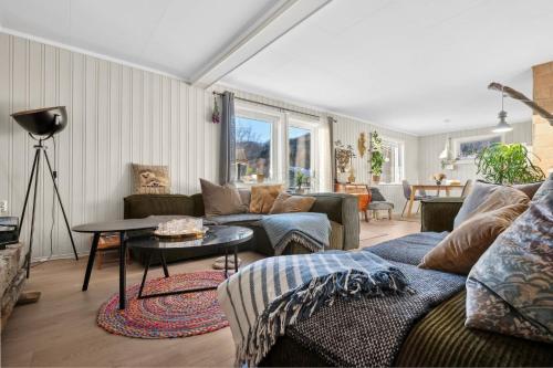 Serene Countryside Holiday Home with Fjord Views and blooming Gardens in Tverlandet