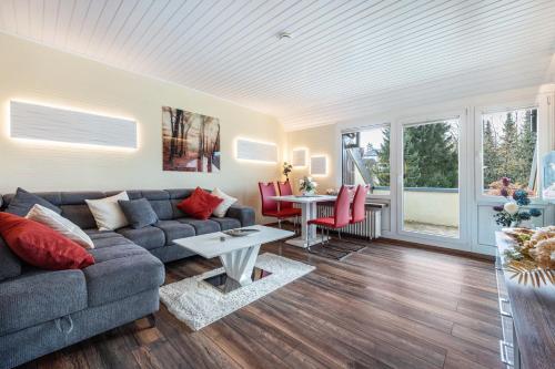 Superior One-Bedroom Apartment with Balcony