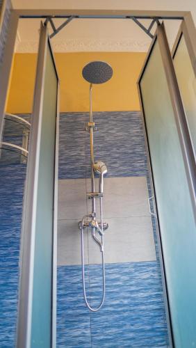 Downtown Oasis Suites - image 3