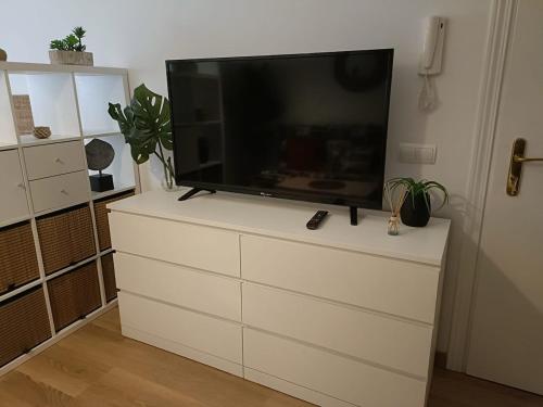 Létesítmények, Estudio Don Angel in Camas