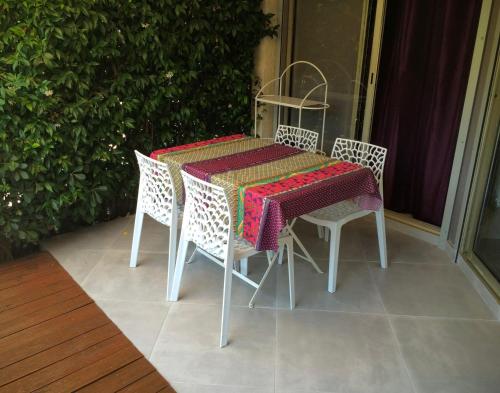 Attrezzature e servizi, Apartment with terrace & garden in Antibes Juan les Pins close seaside in Avenue de Cannes