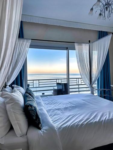 645717229 Panorama Suites & Spa - Adults Only