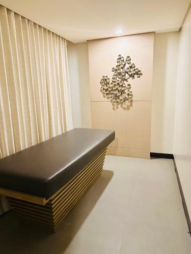 We Vibe, 81 Newport Blvd across NAIA 3