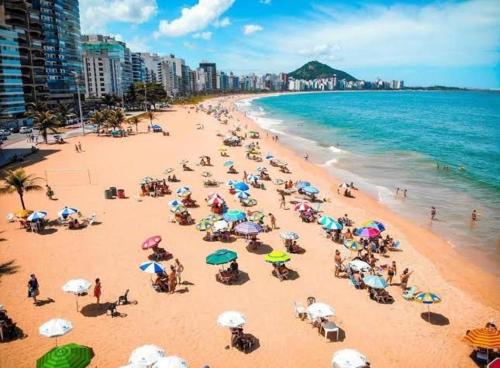 شاطئ, Lindo Apartamento na Praia de Itapuã - Vila Velha -com ar condicionado na 2 quadra do mar ES (Lindo Apartamento na Praia de Itapua - Vila Velha -com ar condicionado na 2 quadra do mar ES) in Itapuã