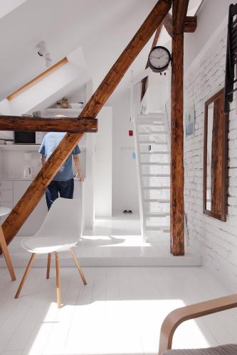 Charming attic in the heart of the city, Belgrado (foto 3)