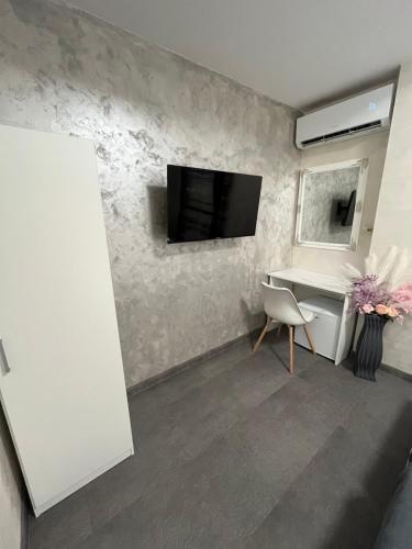 BoxRoom2, Kjustendil (foto 6)
