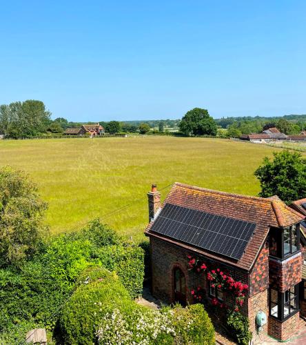 Hotelli välisilme, Idyllic Barcombe cottage near South Downs National Park in Ringmer