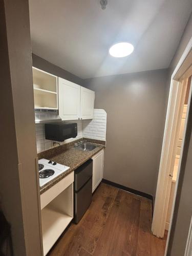 ห้องครัว, Live In Lodge Stone Mountain in สโตนเมาท์เทน (GA)