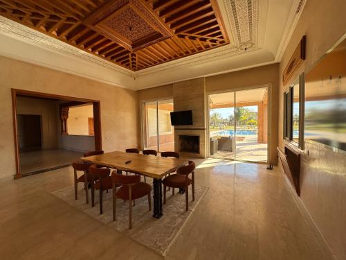 Villa Anouar - Tap to explore photos