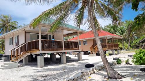 Buitenkant, Fare Tua - Meko et Kito in Fakarava