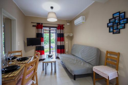 المرافق, Aggerikos Relax House in Chamouzas
