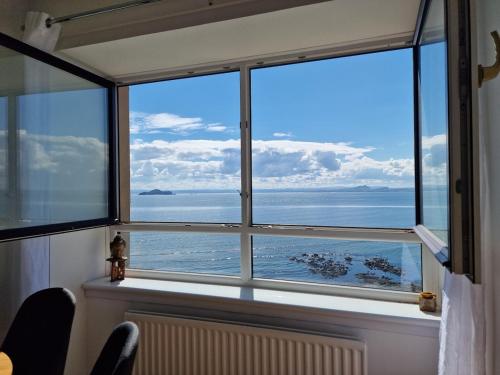 ทัศนียภาพ, Flat by the sea with great view in เพตตีเคอร์