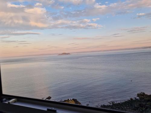 ทัศนียภาพ, Flat by the sea with great view in เพตตีเคอร์