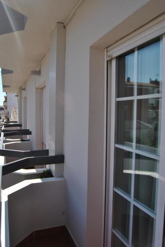 Hotel Los Angeles - image 2