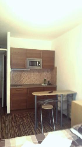 Budapest Center House - image 2