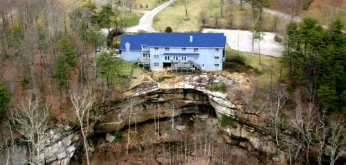 . The Garden Inn Bed & Breakfast at Bee Rock