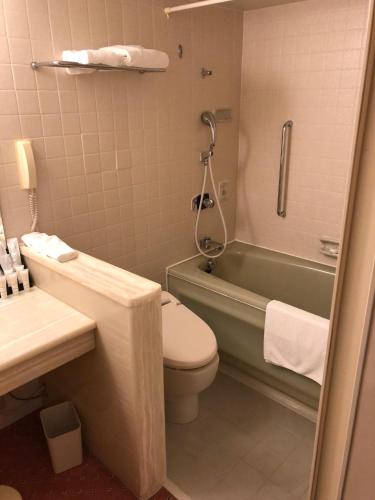 room detail thumbnail 1