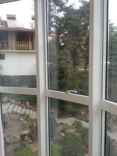 Sandanski Peak Guest Rooms
