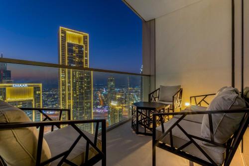 Brand New LUXE Downtown Dubai 46th Floor, Dubai (photo 2)