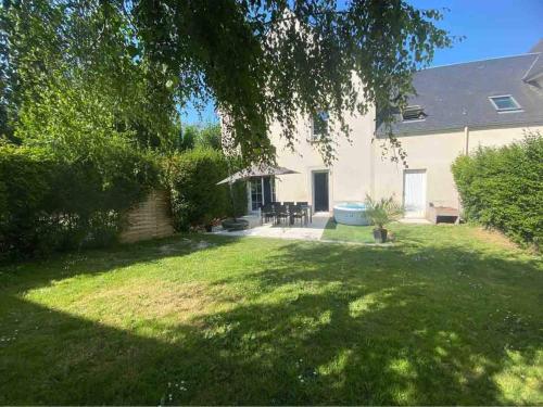 Maison de 100m2 avec jardin aux portes de Caen in Іфс