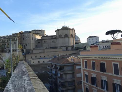 Vatican Apartment, Rome (photo 9)