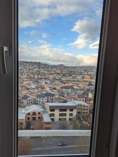 Nice Apartment for Relaxation in อาวาน