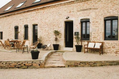 La Bergerie à Palleau, Les Blés Dorés et Les Graines de Lin à Corgengoux, proches de Beaune et de ses villages viticoles gîte à louer Charnay-lès-Chalon