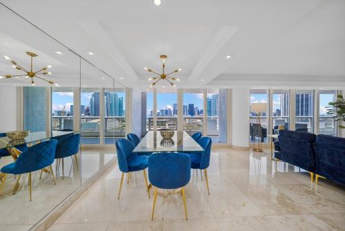 DoubleTree by Hilton Grand Hotel Biscayne Bay - 편의 시설/서비스