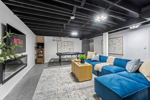 Pool Table and Fireplace by LCP Collection Pool Table and Fireplace by LCP Collection