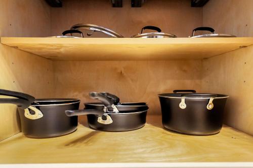 Pool Table and Fireplace by LCP Collection Pool Table and Fireplace by LCP Collection