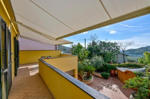 Balkons/terase, La Casa di Amelia in Diano Arentino