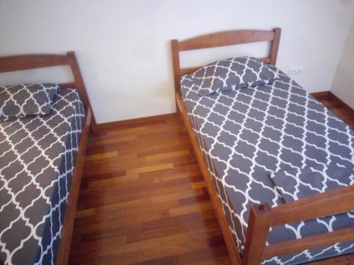 Costa Lodges, Funchal or Santa Cruz Madeira, shared room in Madeira Island