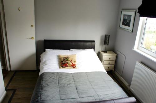 Double Room with Shared Bathroom