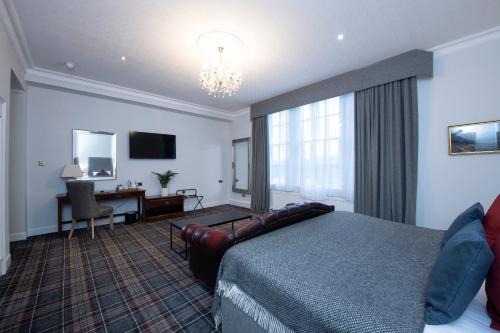 The Royal George Hotel - image 6