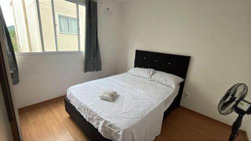2 bedrooms, 4 beds