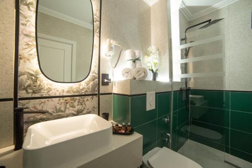 Crystal Luxury - image 5