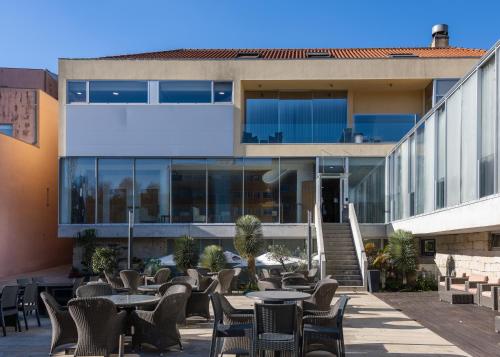 Da Praca in ซนตา โนวา เดอ เกีย