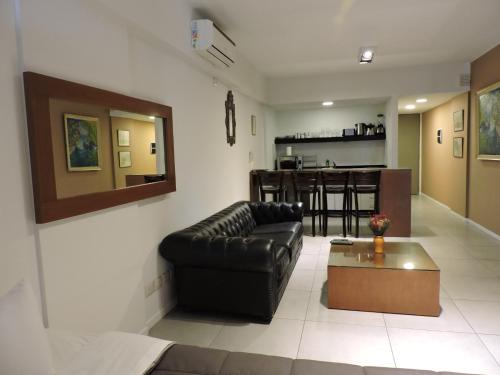 Classic Apartment image 7