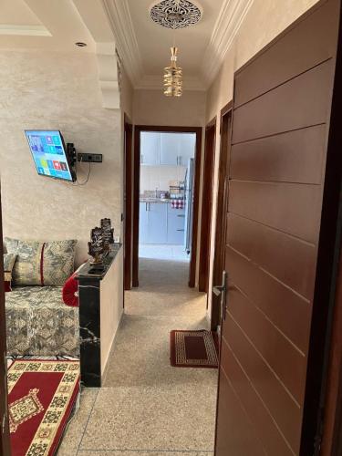 Typical Moroccan apartment & Wifi in Hay El Farah